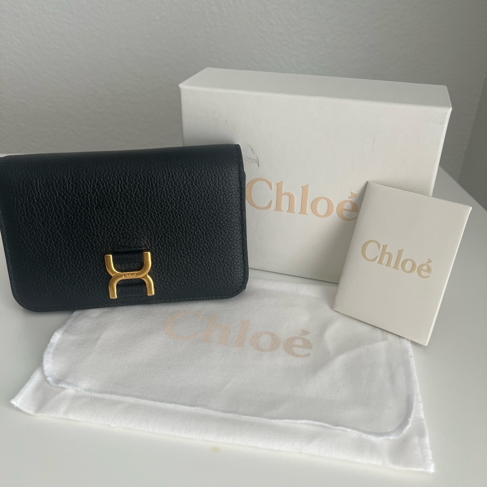 Chloé Marcie Medium Compact Leather Wallet Black Trifold (Current Season)